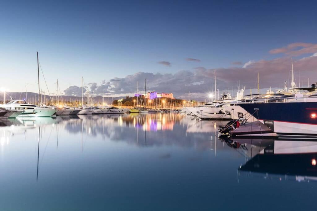 Coquet 2 Pieces Coeur Vieil Antibes Exterior foto